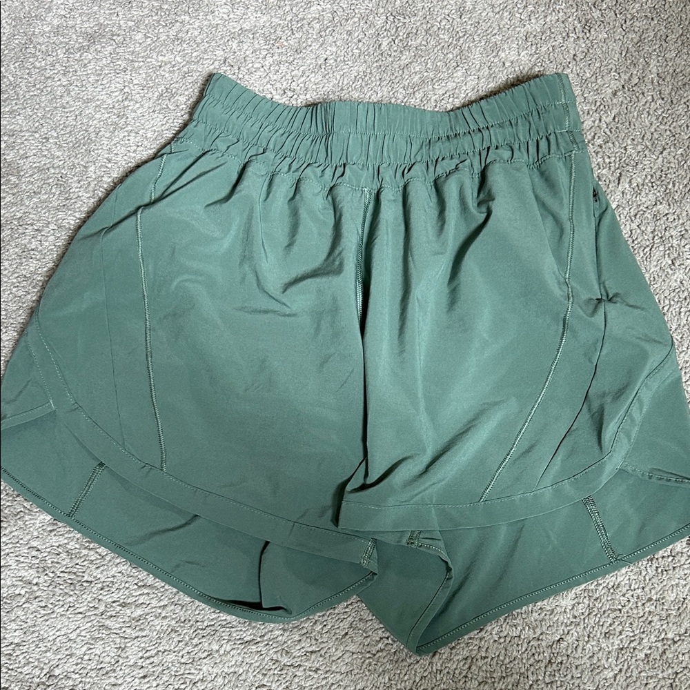 Lululemon track that high rise 5” grey eucalyptus